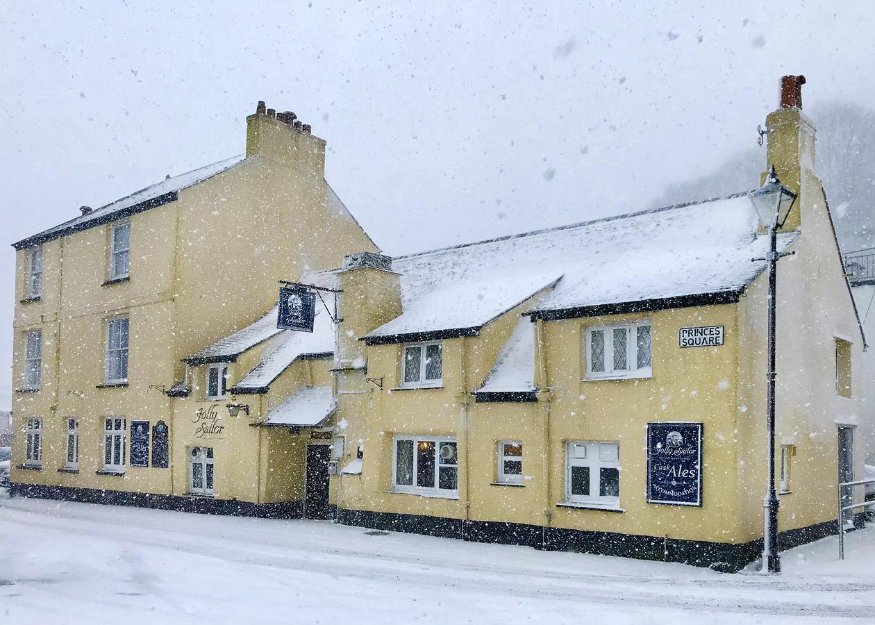 Jolly Sailor Inn Лу Экстерьер фото